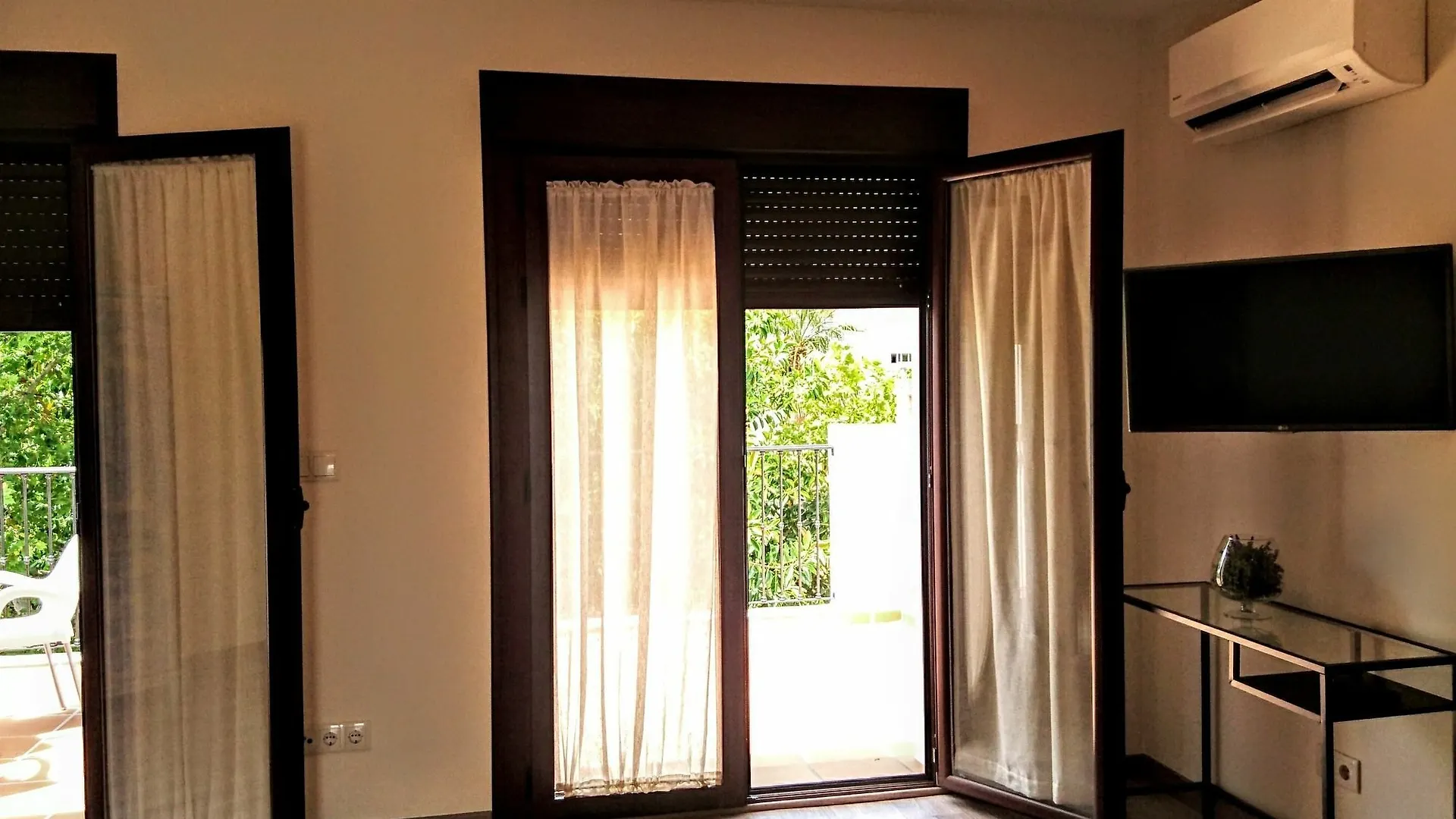 Hostel Hostal El Gallo Marbella